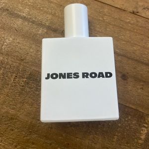 Jones Road Fragrance in “Shower”.